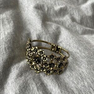 Floral Gold Bracelet *donating soon*